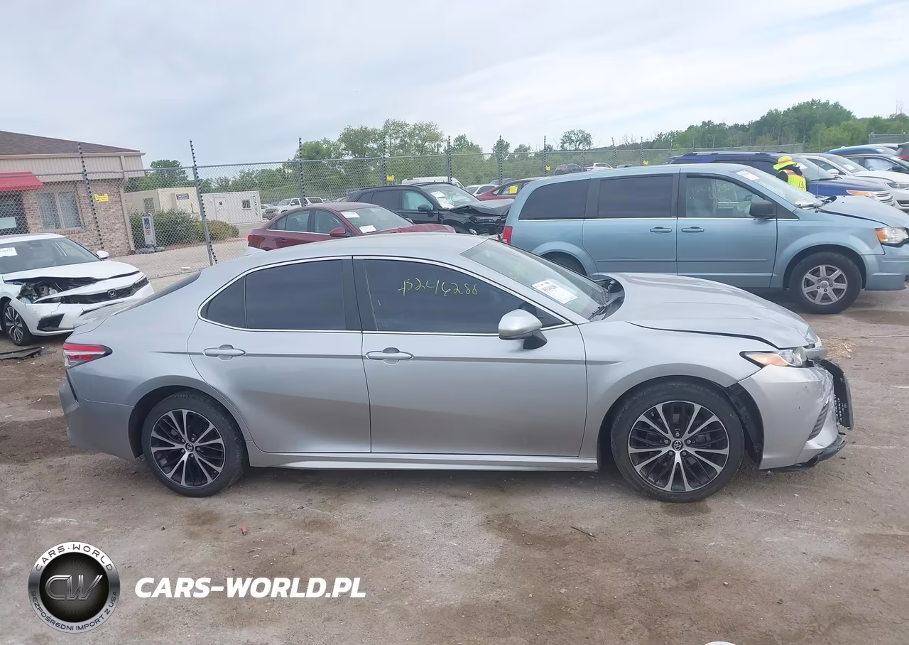 2019 Toyota Camry Se VIN:4T1B11HK0KU766870 - 13