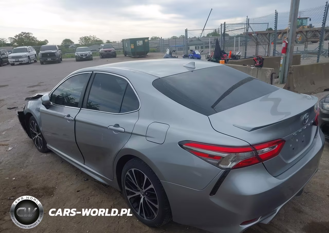 2019 Toyota Camry Se VIN:4T1B11HK0KU766870 - 3