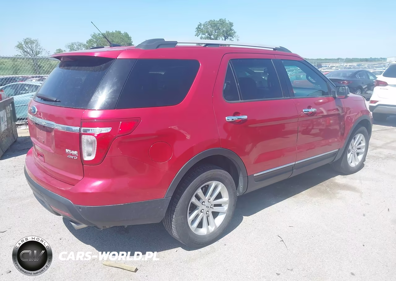 2012 Ford Explorer Xlt VIN:1FMHK8D89CGA61494 - 4