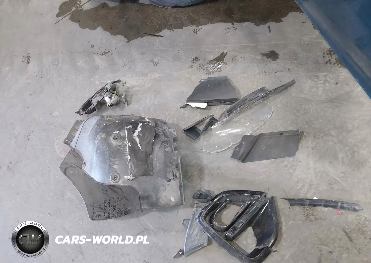 2025 Toyota Camry Le VIN:4T1DBADK0SU016543 - 12