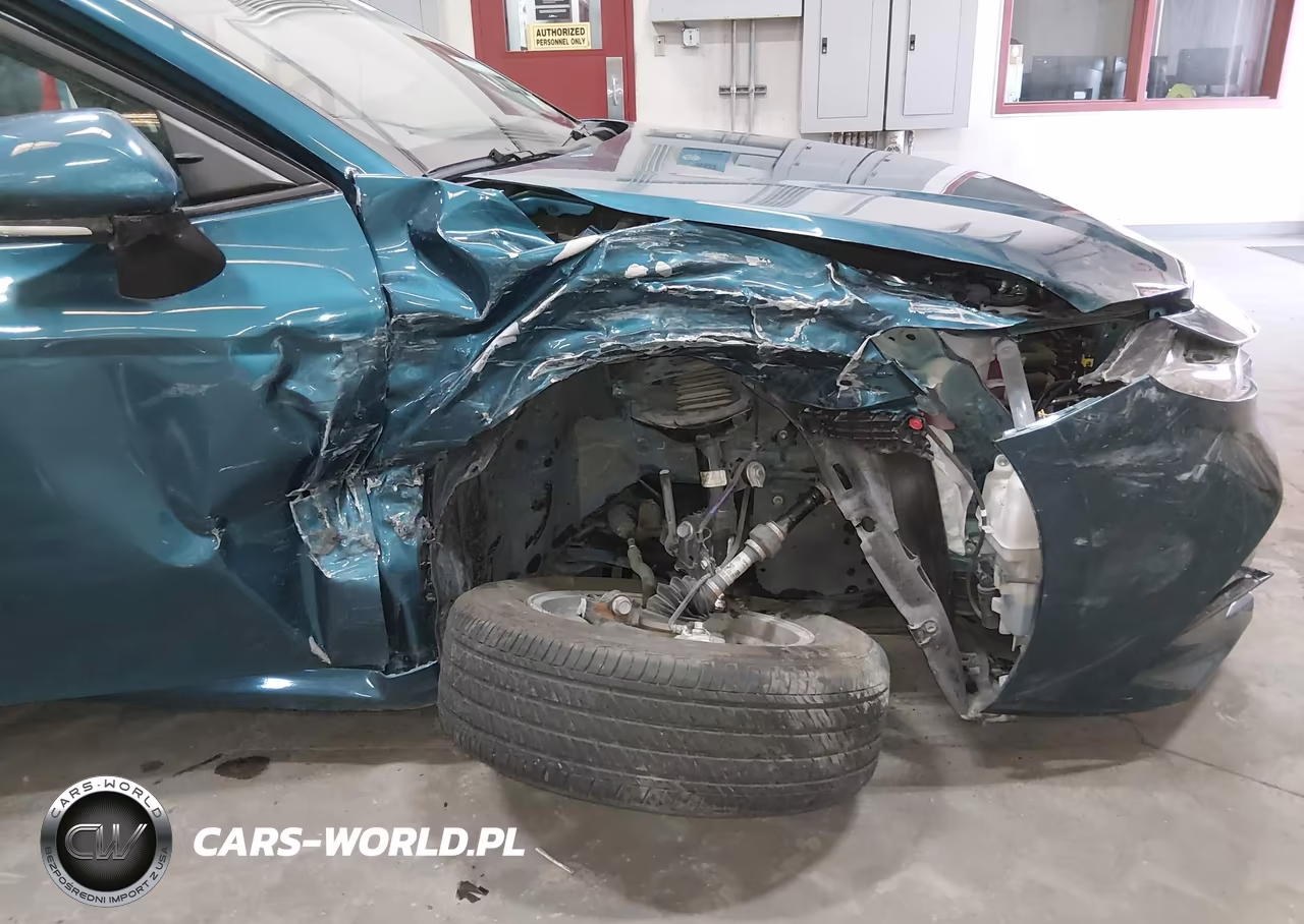 2025 Toyota Camry Le VIN:4T1DBADK0SU016543 - 18