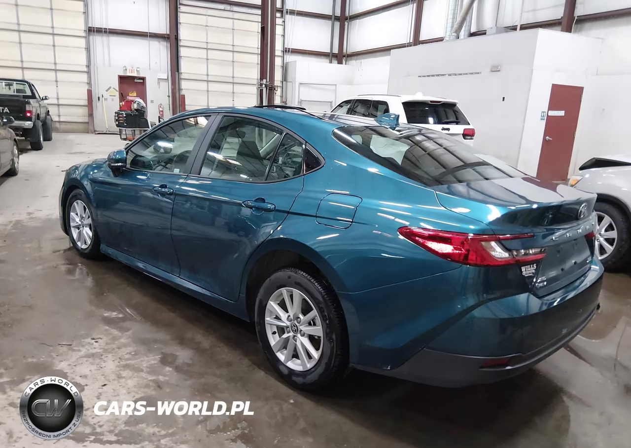 2025 Toyota Camry Le VIN:4T1DBADK0SU016543 - 3