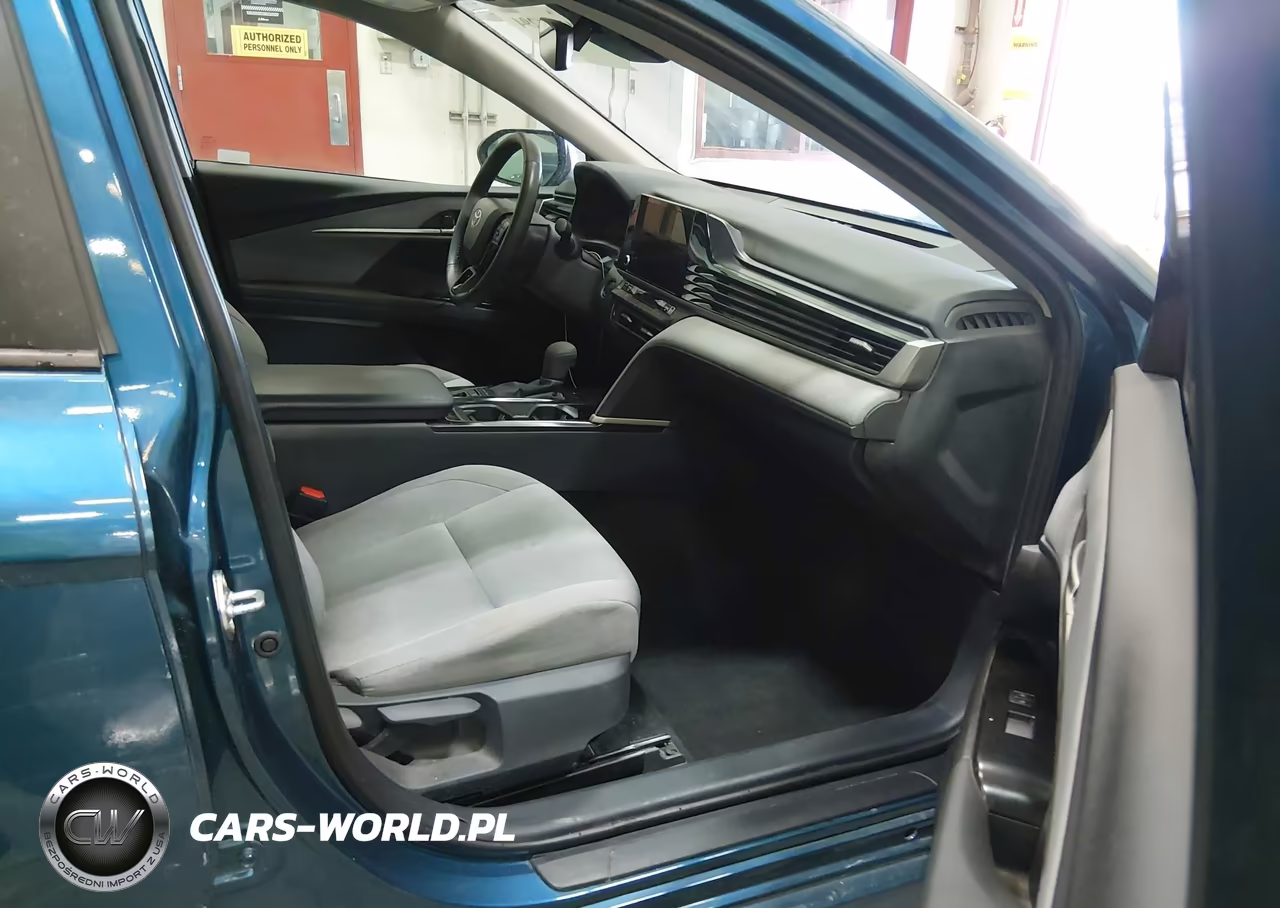 2025 Toyota Camry Le VIN:4T1DBADK0SU016543 - 5