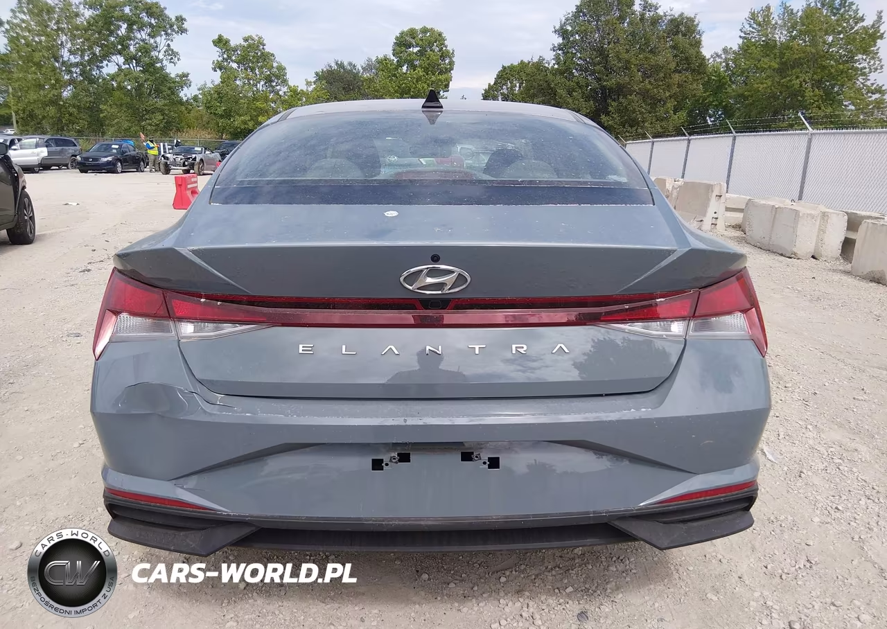 2022 Hyundai Elantra Sel VIN:KMHLM4AGXNU243797 - 15