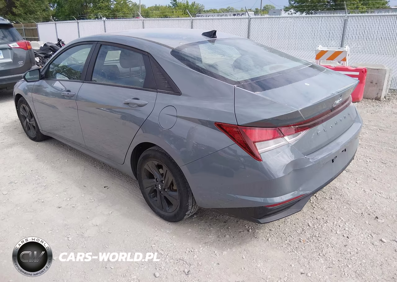 2022 Hyundai Elantra Sel VIN:KMHLM4AGXNU243797 - 3