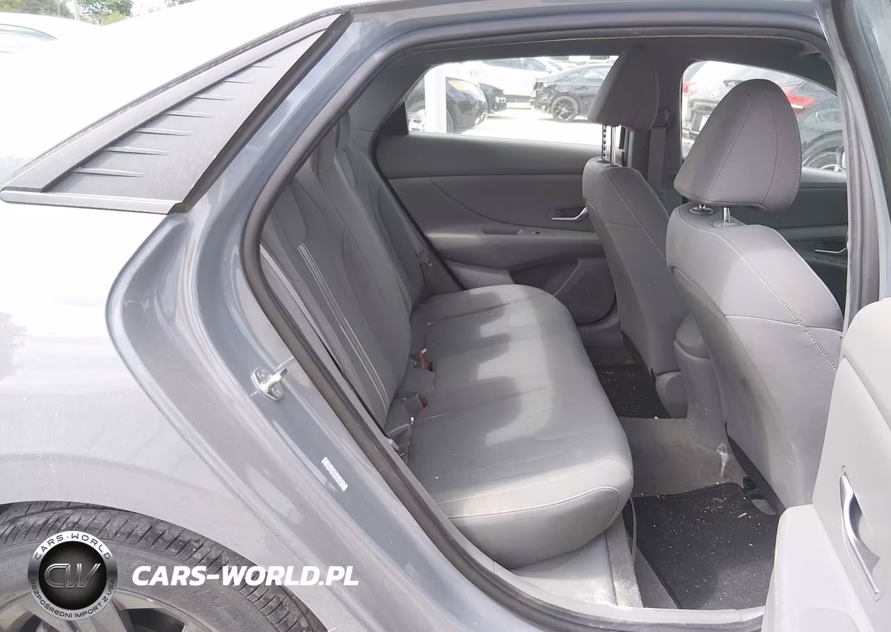2022 Hyundai Elantra Sel VIN:KMHLM4AGXNU243797 - 8