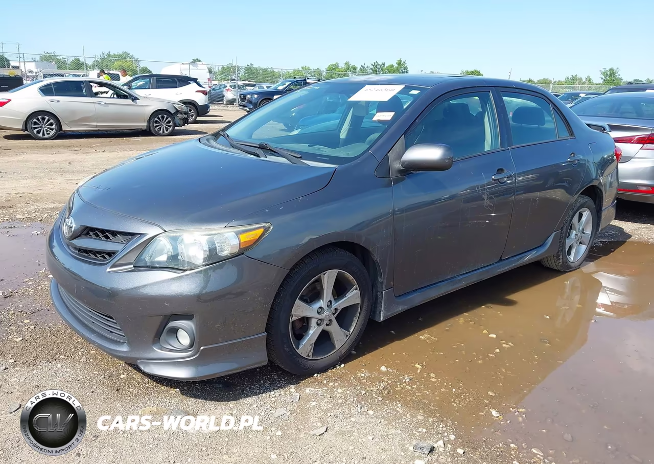 2011 Toyota Corolla S VIN:2T1BU4EE2BC573872 - 2