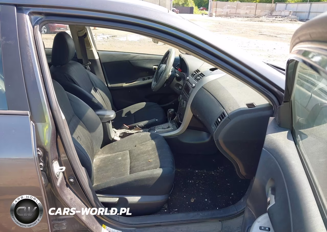 2011 Toyota Corolla S VIN:2T1BU4EE2BC573872 - 5