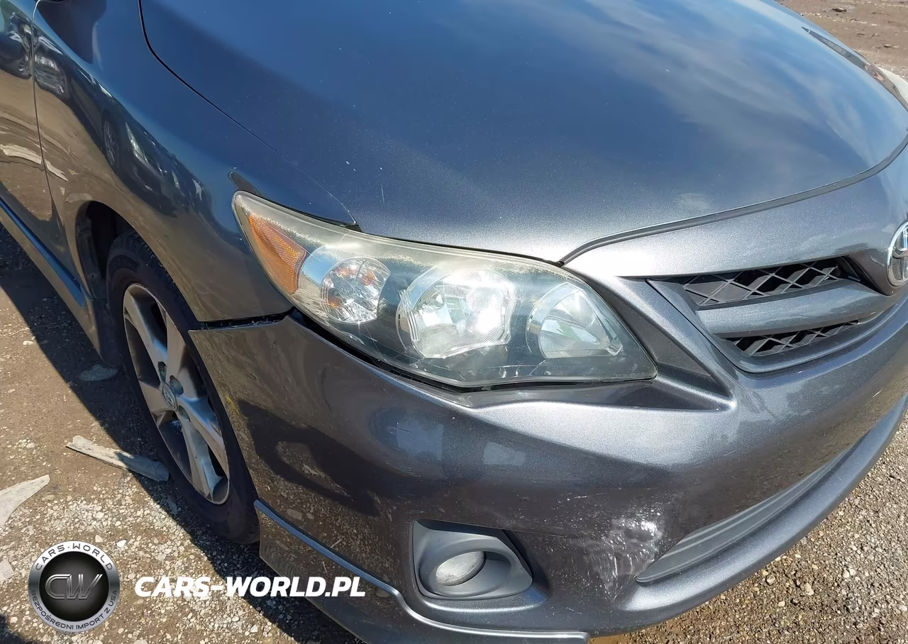2011 Toyota Corolla S VIN:2T1BU4EE2BC573872 - 6