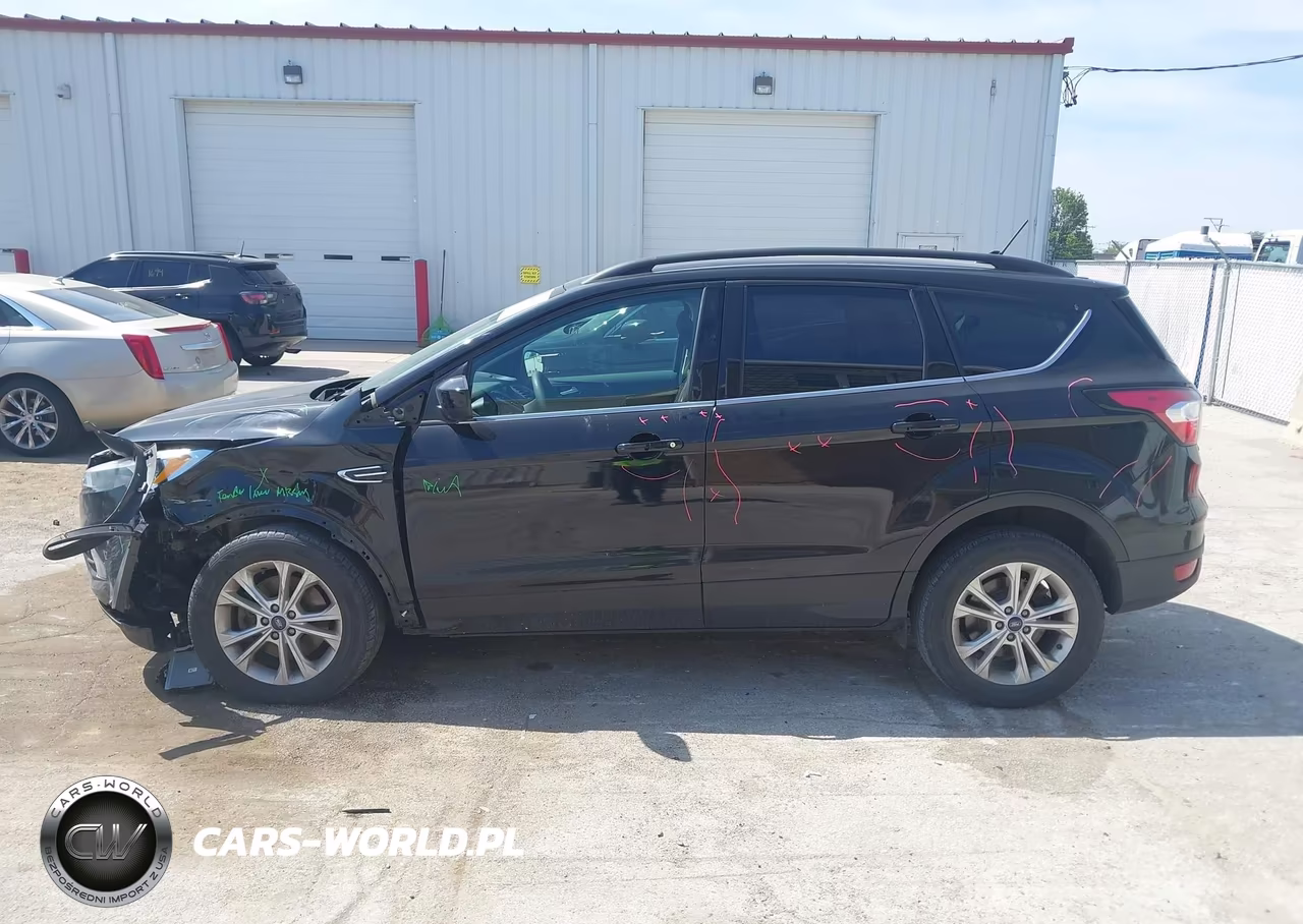 2018 Ford Escape Se VIN:1FMCU9GD1JUA83586 - 14