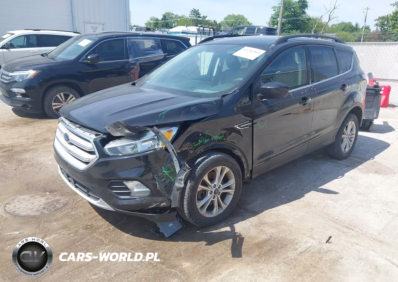2018 Ford Escape Se VIN:1FMCU9GD1JUA83586 - 2