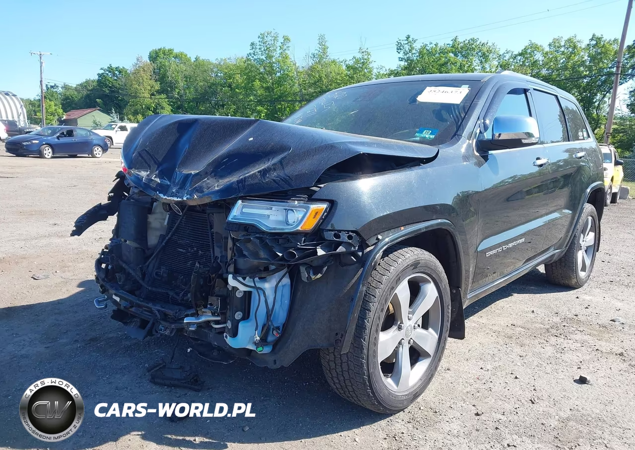 2015 Jeep Grand Cherokee Overland VIN:1C4RJFCG3FC613768 - 18