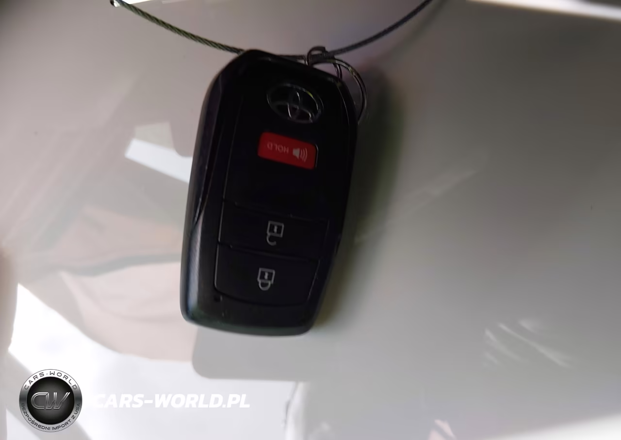 2026 Toyota Tacoma Sr5 VIN:3TMLB5JN7TM217044 - 11
