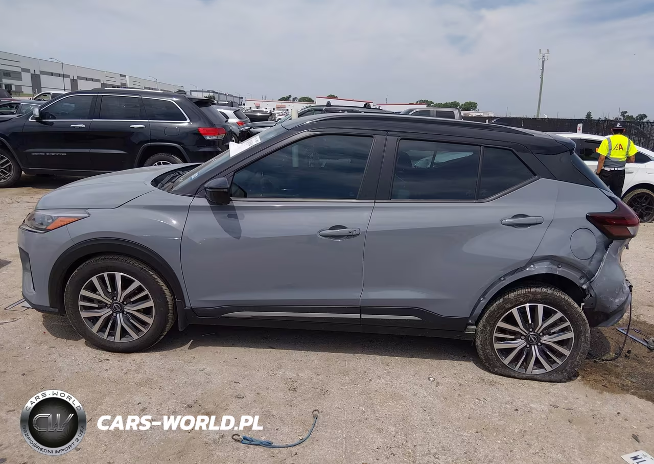 2023 Nissan Kicks Sr Xtronic Cvt VIN:3N1CP5DV5PL541783 - 13