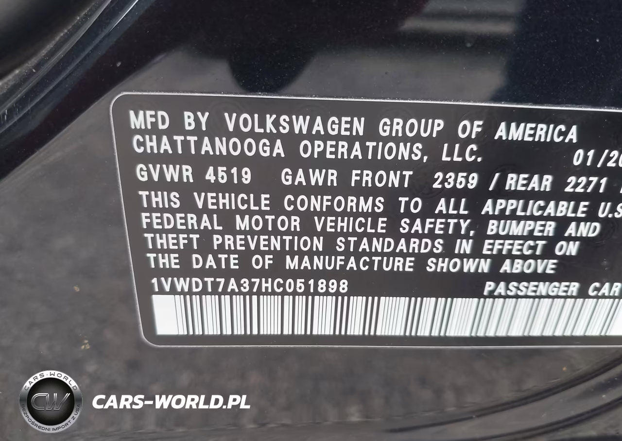 2017 Volkswagen Passat 1.8T R-Line VIN:1VWDT7A37HC051898 - 9