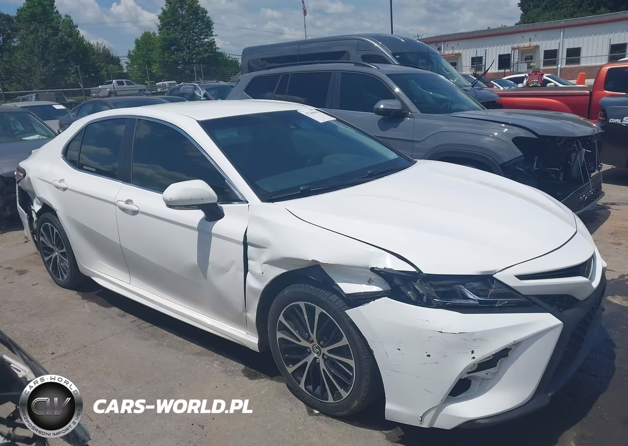2018 Toyota Camry Se VIN:4T1B11HK7JU504102 - 13