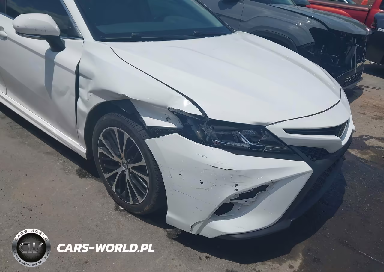 2018 Toyota Camry Se VIN:4T1B11HK7JU504102 - 6