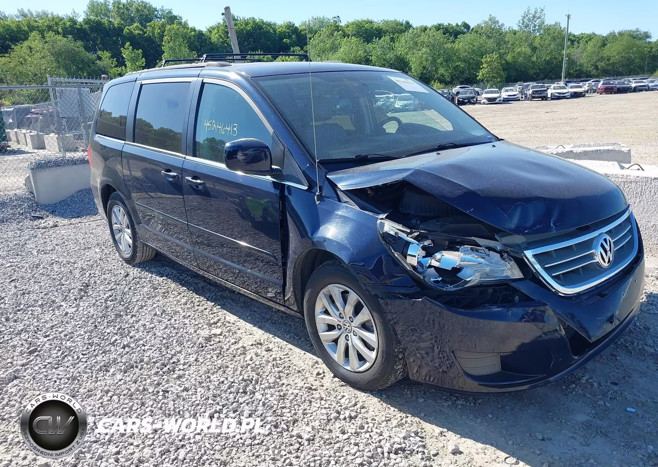 2012 Volkswagen Routan Se – zdjęcie 1 z 15