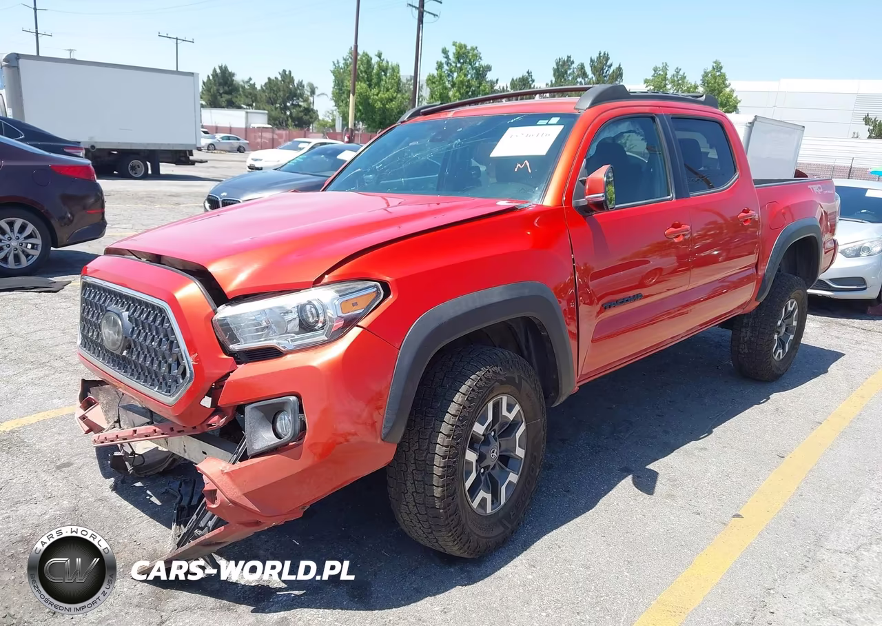 2018 Toyota Tacoma Trd Off Road VIN:5TFCZ5AN3JX149084 - 2