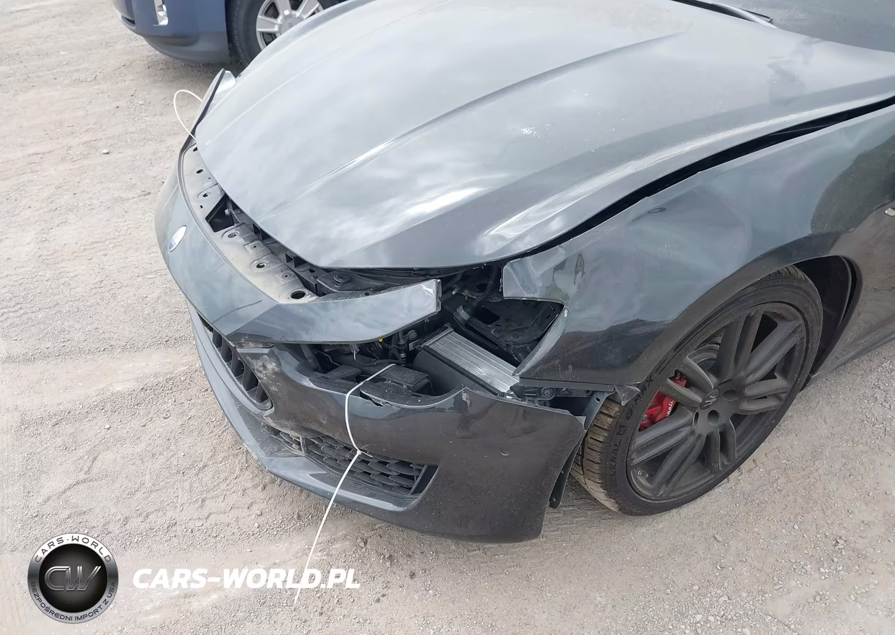 2020 Maserati Ghibli S Q4 VIN:ZAM57YTA3L1342363 - 17