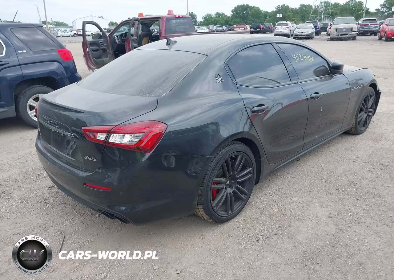 2020 Maserati Ghibli S Q4 VIN:ZAM57YTA3L1342363 - 4