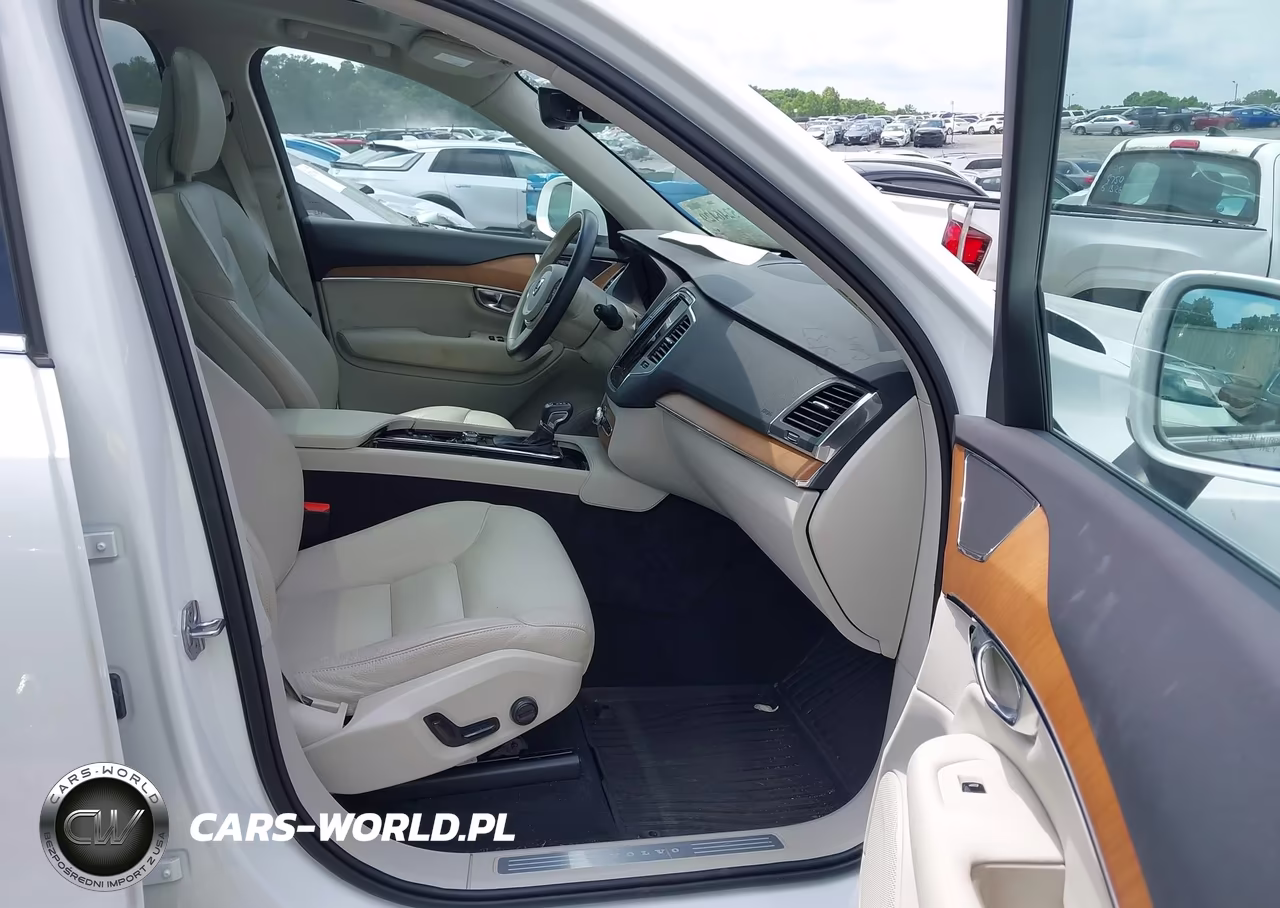 2021 Volvo Xc90 T6 Momentum 7 Passenger VIN:YV4A22PK7M1717896 - 5