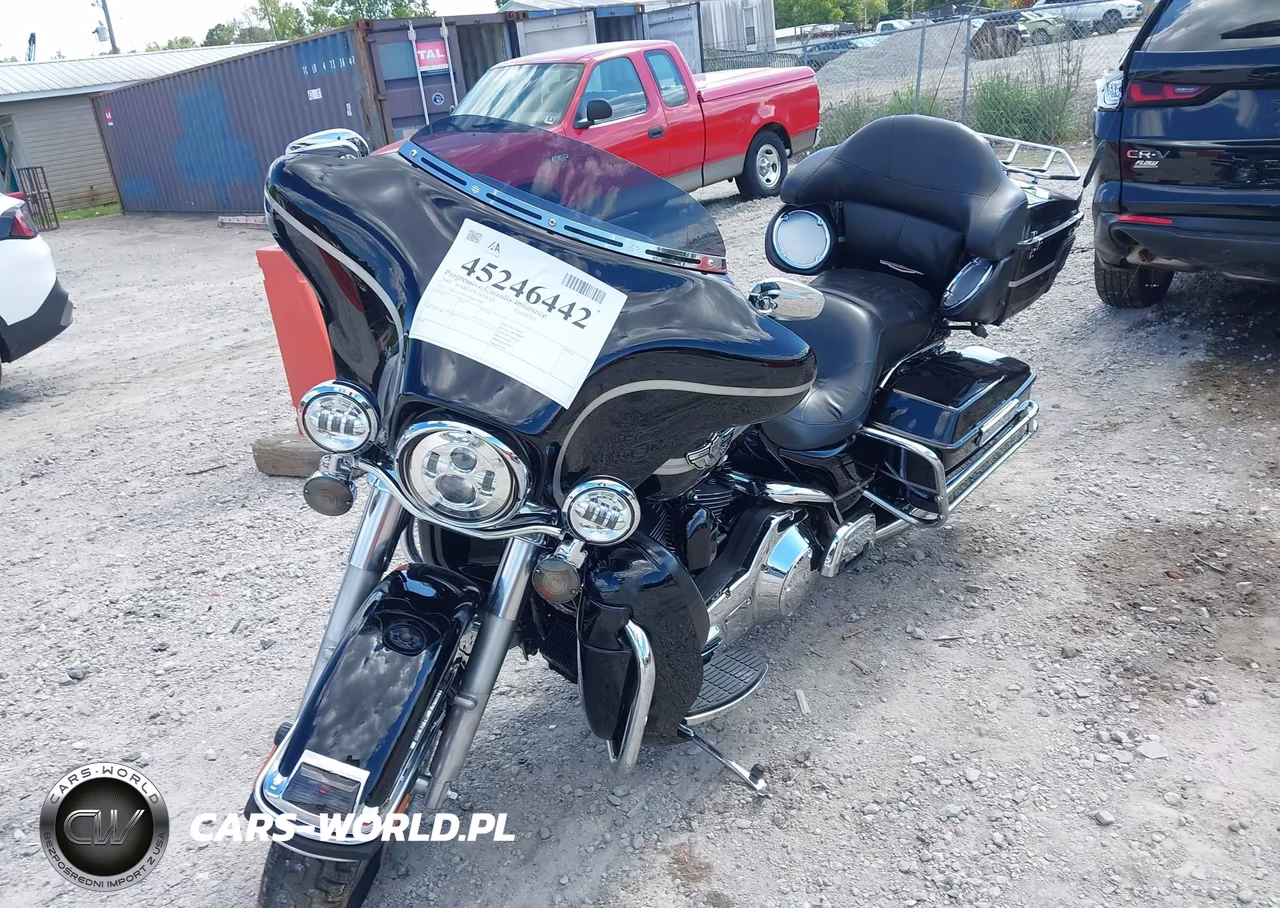 2003 Harley-Davidson Flhtcui VIN:1HD1FCW133Y607082 - 2