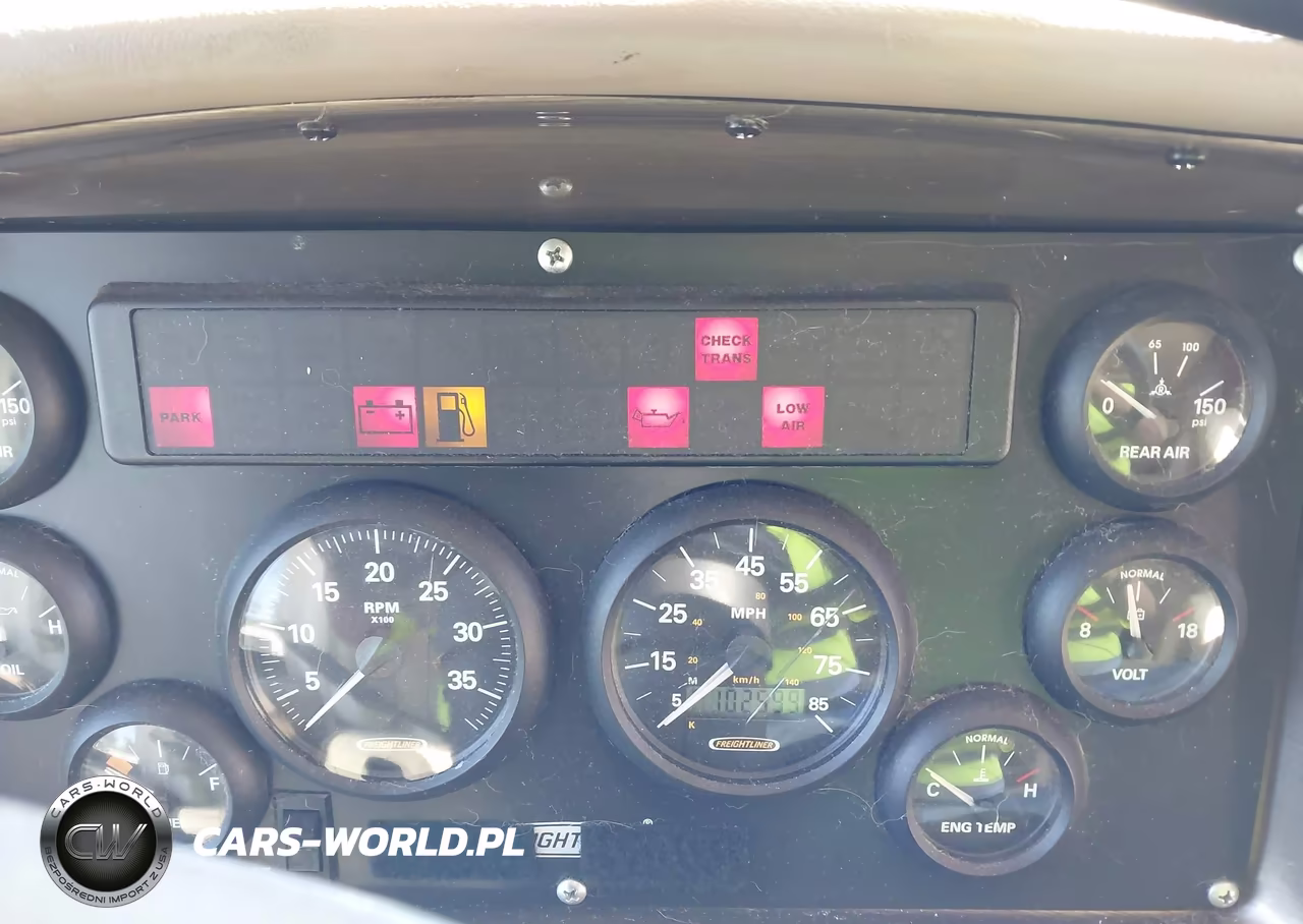 2003 Freightliner Chassis X Line Motor Home VIN:4UZAAHAK23CK82513 - 7