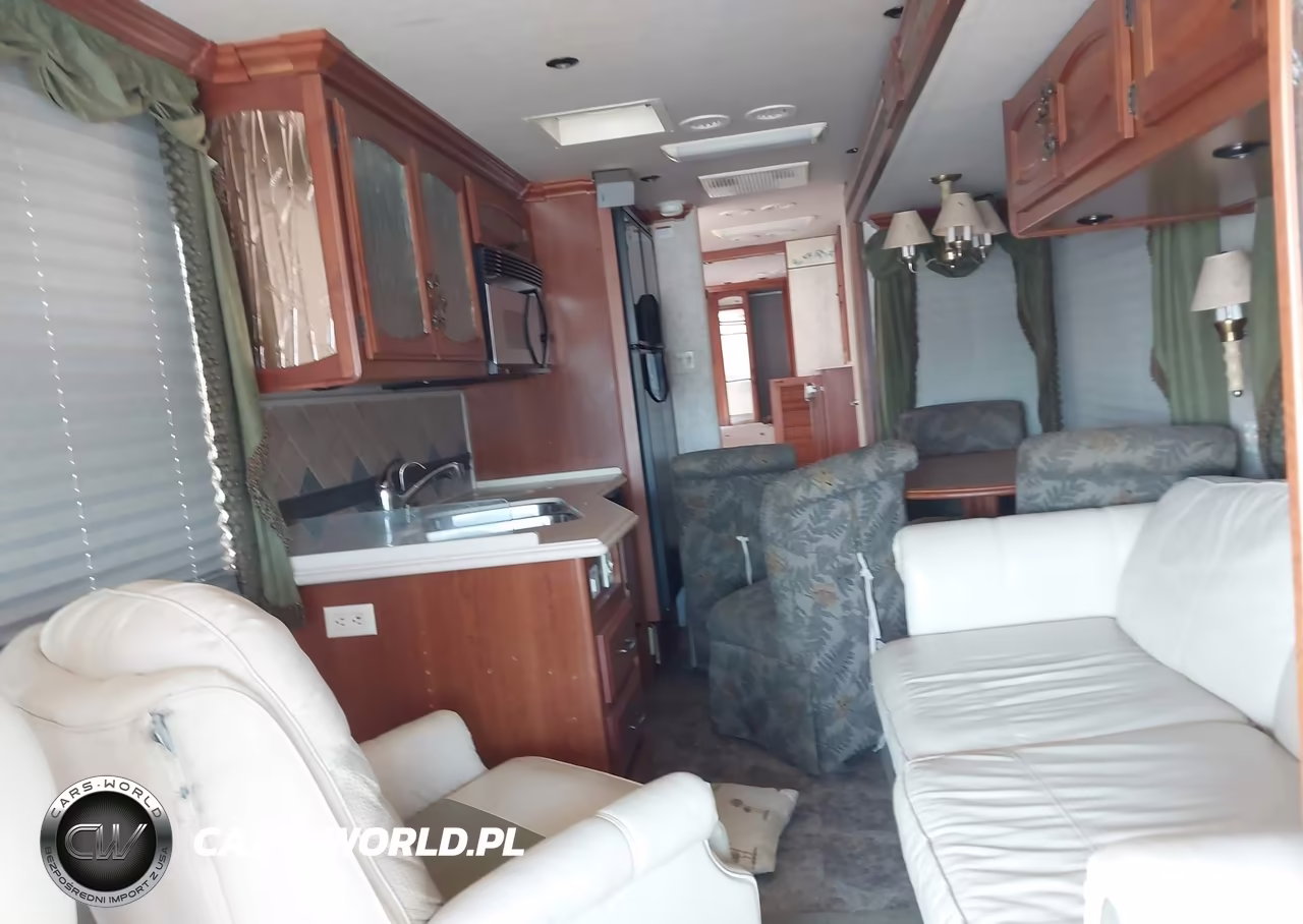 2003 Freightliner Chassis X Line Motor Home VIN:4UZAAHAK23CK82513 - 8