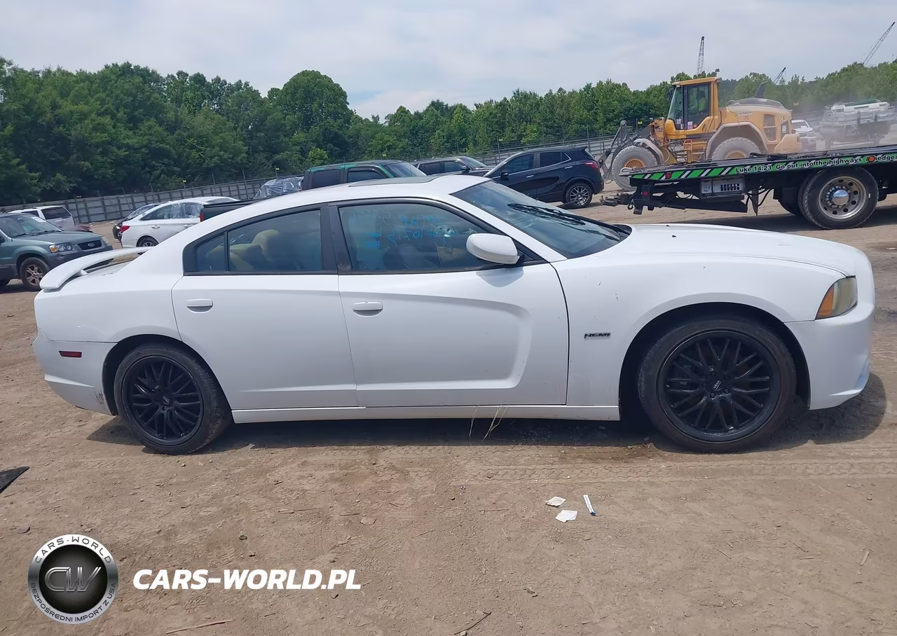 2011 Dodge Charger R-T VIN:2B3CL5CT5BH609236 - 13