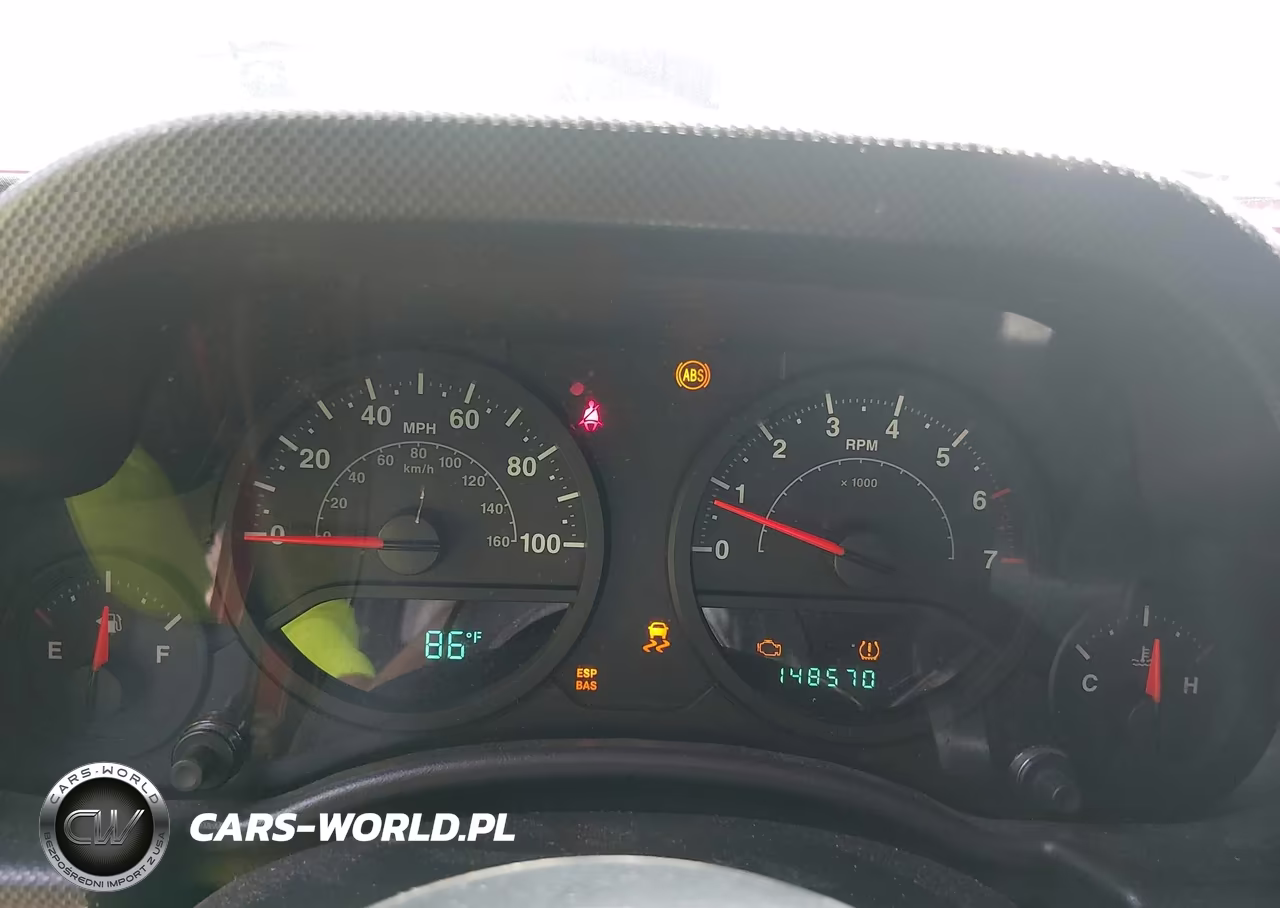 2008 Jeep Wrangler Unlimited X VIN:1J4GA39138L547907 - 7