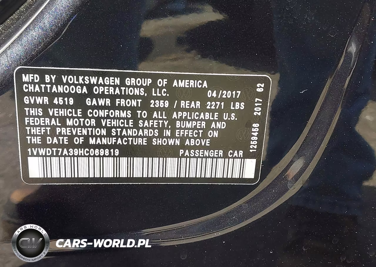 2017 Volkswagen Passat 1.8T R-Line VIN:1VWDT7A39HC069819 - 9