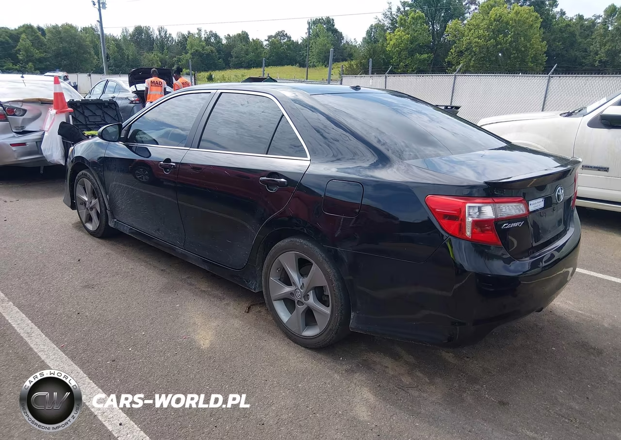 2012 Toyota Camry Se Limited Edition VIN:4T1BF1FK9CU188824 - 3
