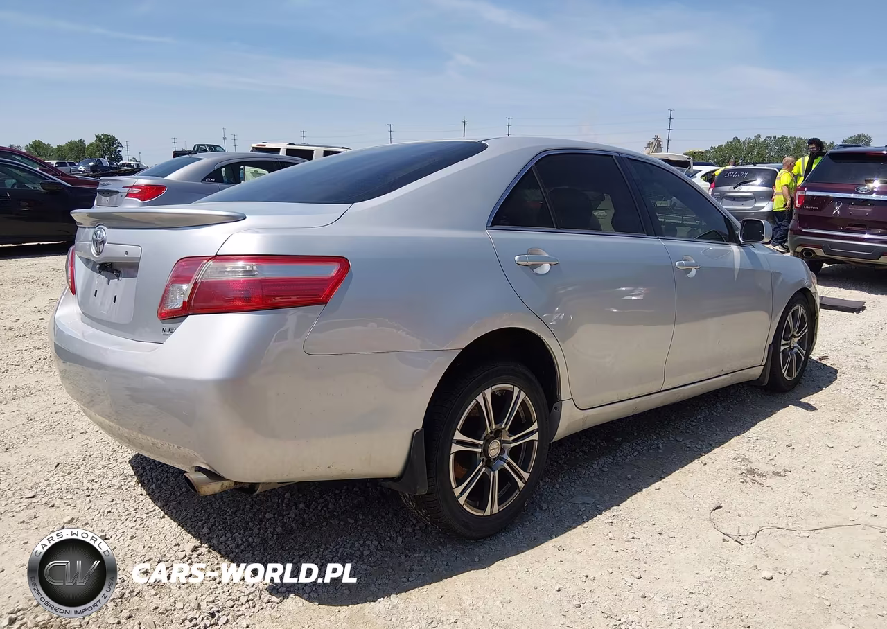 2007 Toyota Camry Le VIN:4T1BE46K17U570257 - 4