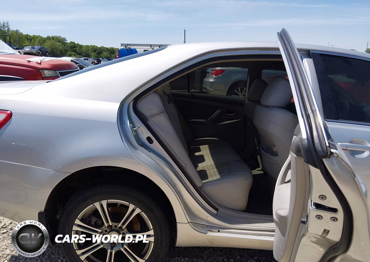 2007 Toyota Camry Le VIN:4T1BE46K17U570257 - 8