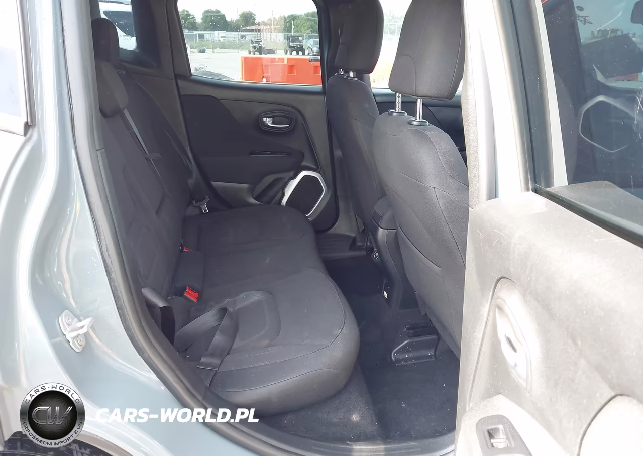 2018 Jeep Renegade Latitude Fwd VIN:ZACCJABB5JPJ23767 - 8