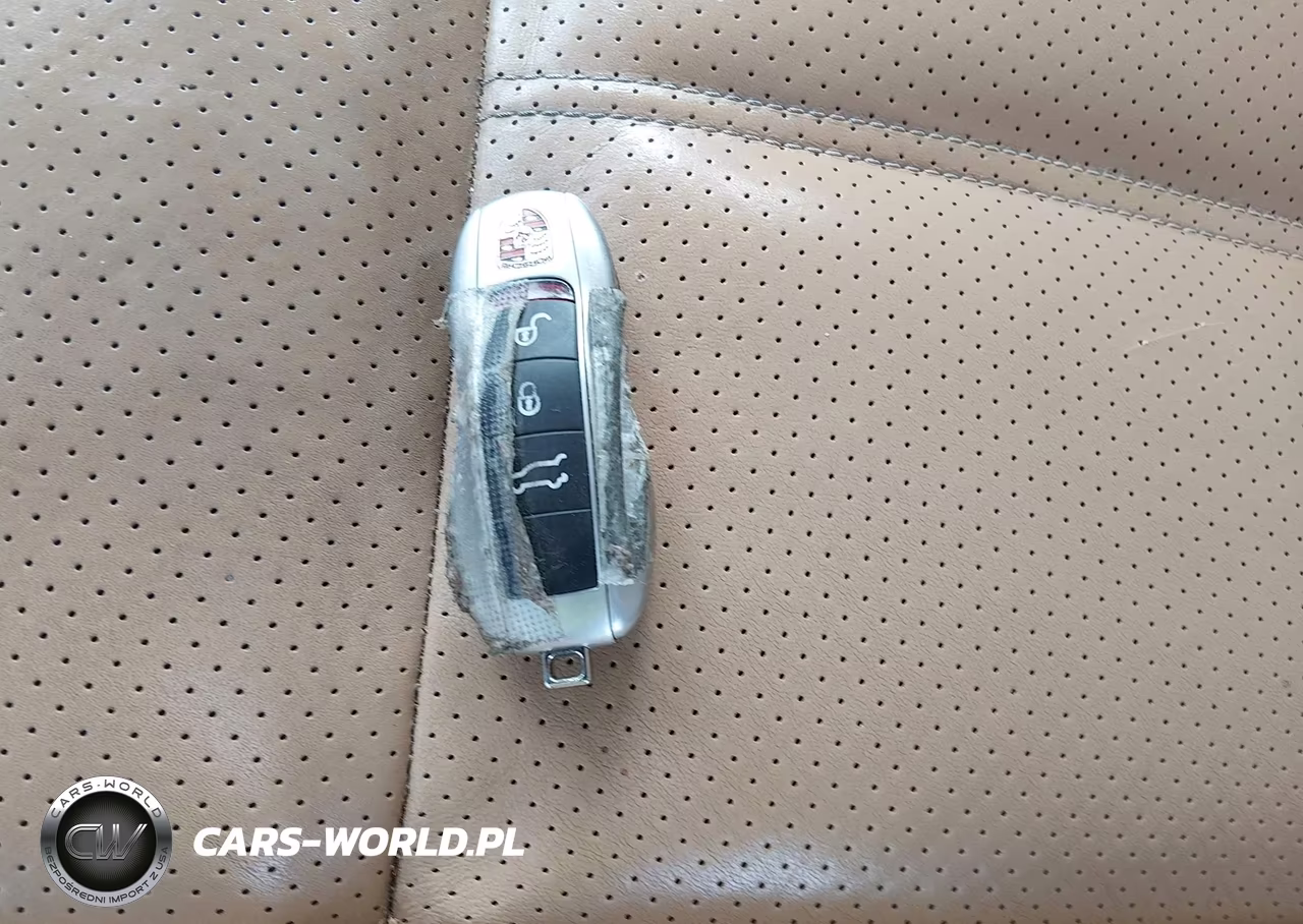 2013 Porsche Cayenne VIN:WP1AA2A29DLA05097 - 11