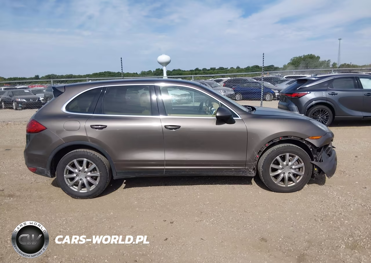 2013 Porsche Cayenne VIN:WP1AA2A29DLA05097 - 13