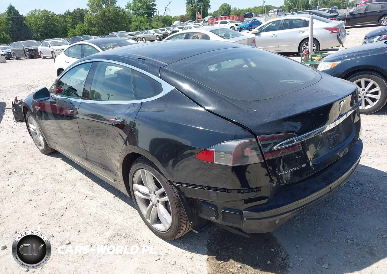 2013 Tesla Model S VIN:5YJSA1CNXDFP21520 - 3