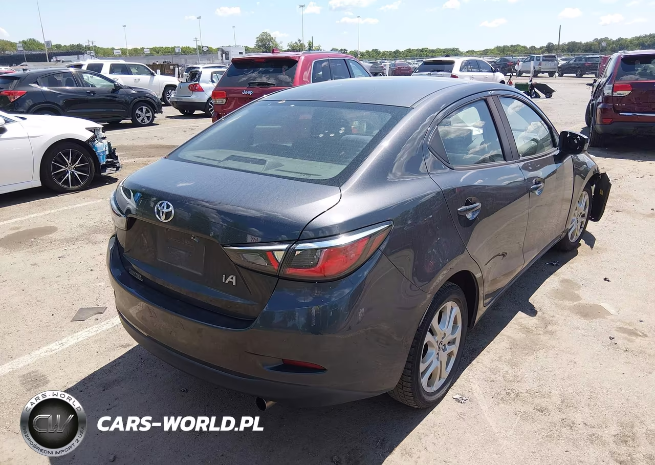 2017 Toyota Yaris Ia VIN:3MYDLBYV6HY151433 - 4