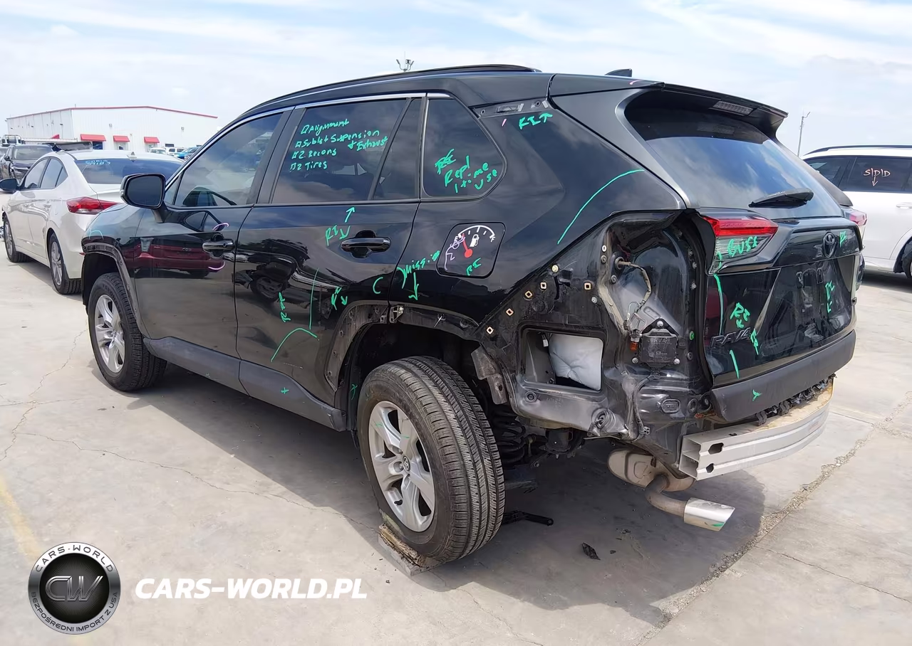 2020 Toyota Rav4 Xle VIN:2T3W1RFV1LC084314 - 3