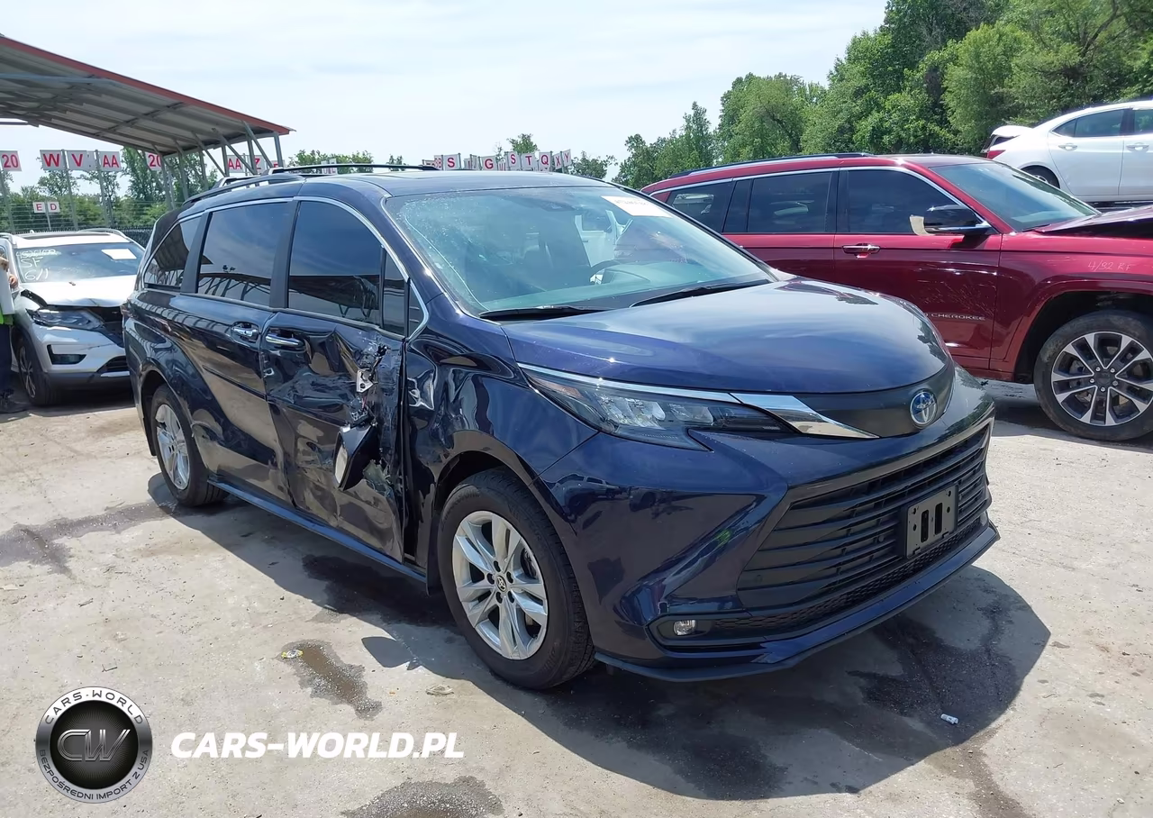 2025 Toyota Sienna Xle – zdjęcie 1 z 16