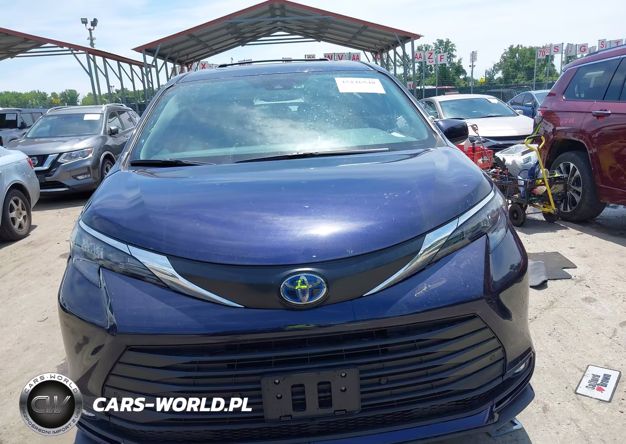 2025 Toyota Sienna Xle VIN:5TDJSKFC3SS155153 - 12