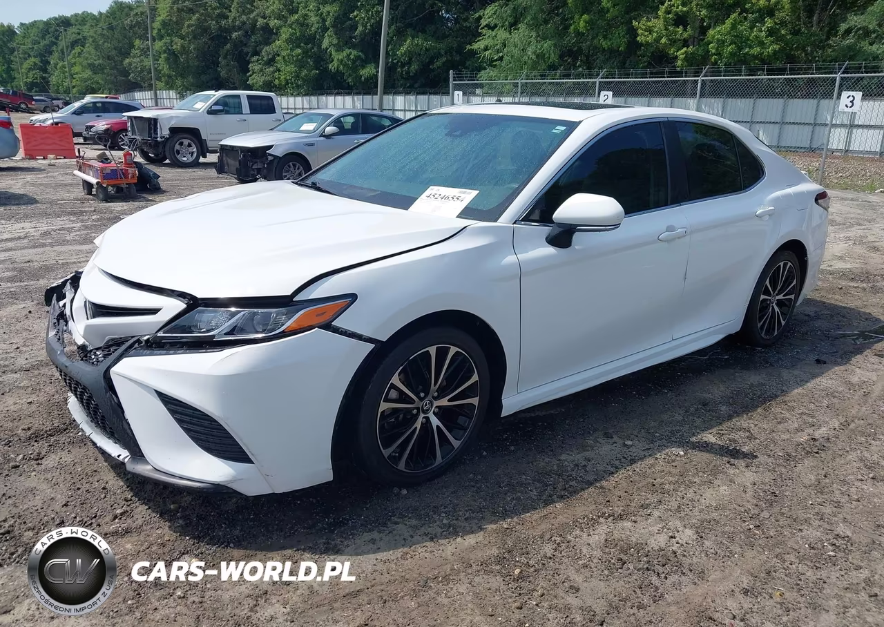 2018 Toyota Camry Se VIN:4T1B11HK7JU135256 - 2