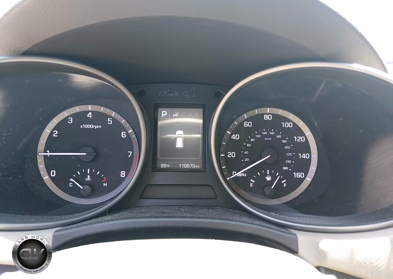 2017 Hyundai Santa Fe Se VIN:KM8SM4HF1HU170932 - 7