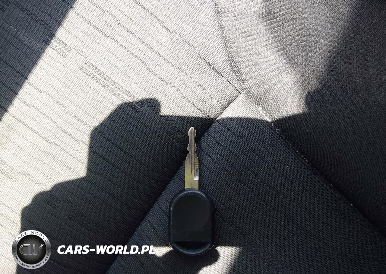 2008 Ford Focus Se-Ses VIN:1FAHP35N58W123828 - 11