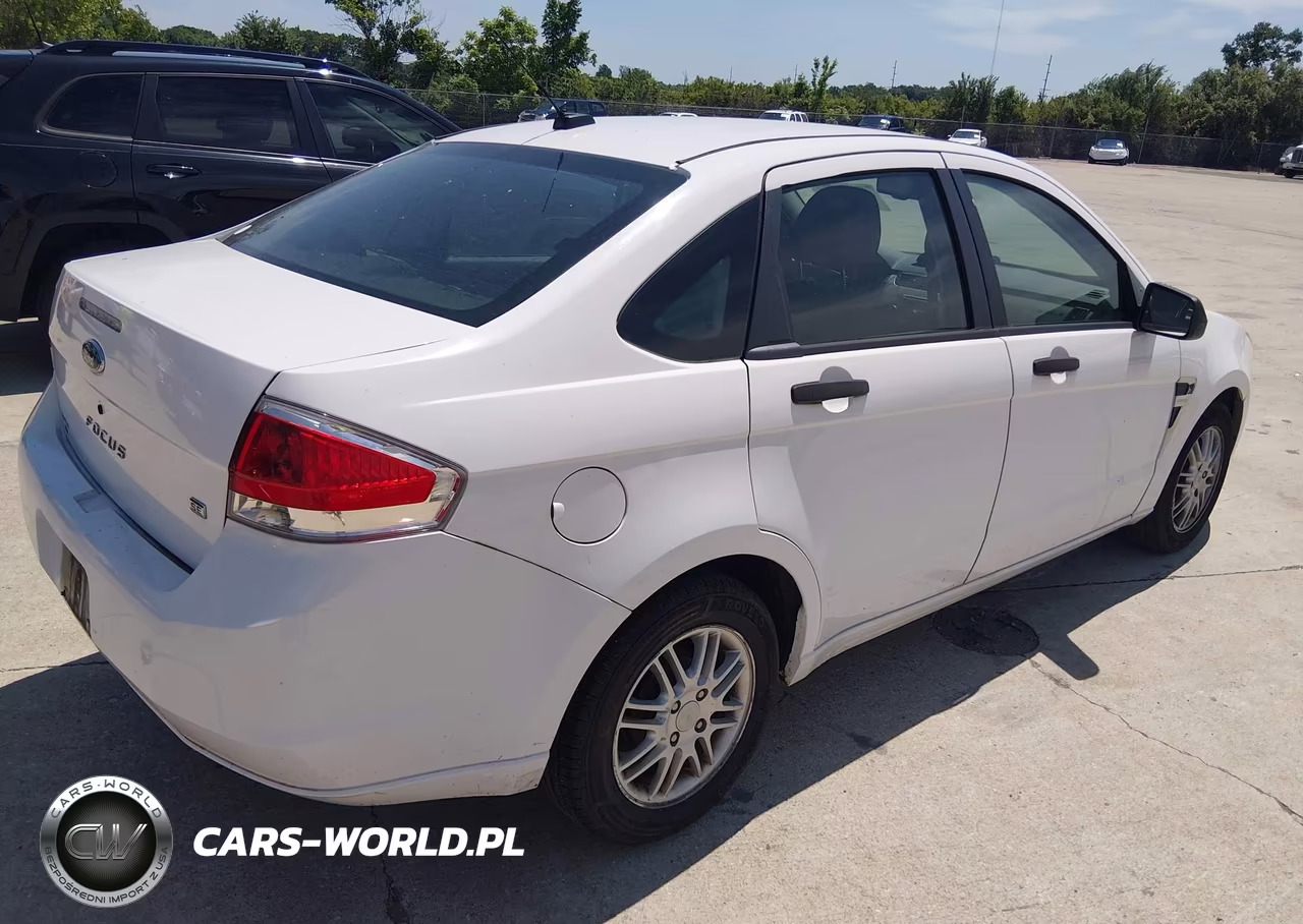 2008 Ford Focus Se-Ses VIN:1FAHP35N58W123828 - 4
