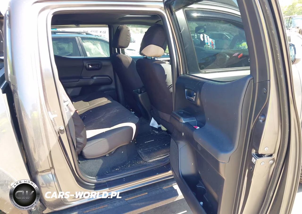 2017 Toyota Tacoma Trd Sport VIN:3TMCZ5AN2HM044469 - 8