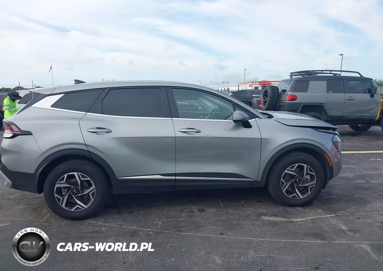 2025 Kia Sportage Lx VIN:KNDPUCDF1S7383962 - 13
