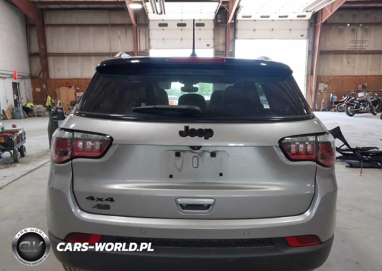 2019 Jeep Compass Altitude 4X4 VIN:3C4NJDBB1KT598775 - 16